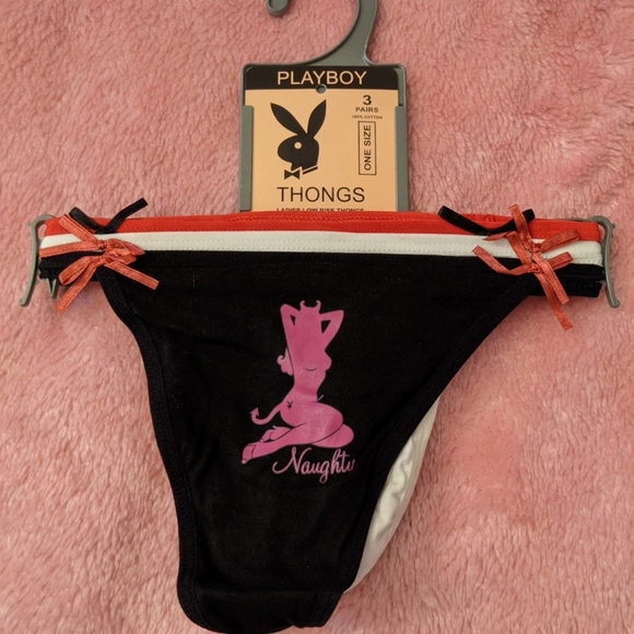 Playboy 3 thongs naughty - Picture 4 of 4